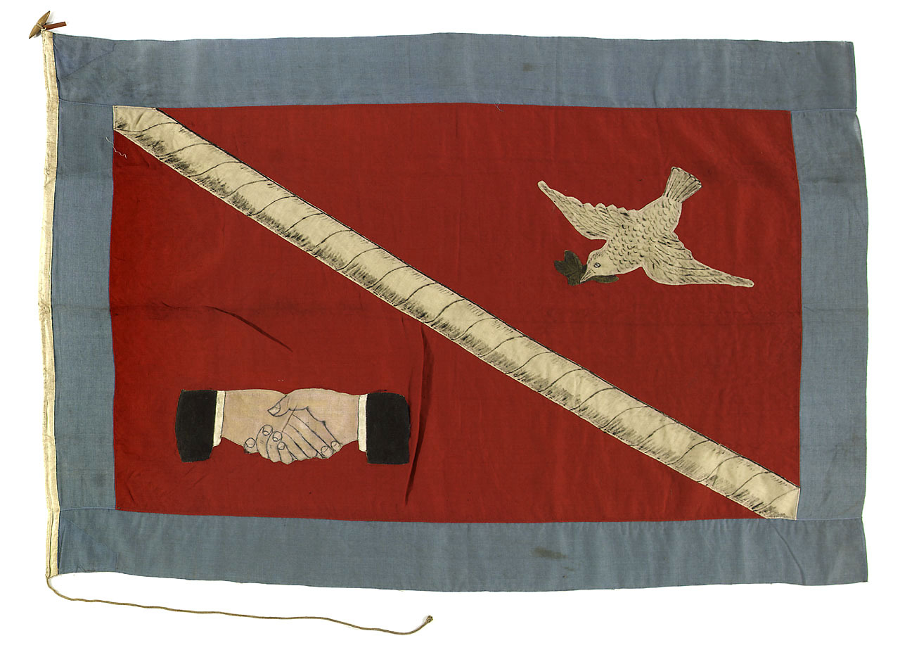 collectorsweekly:Uncovering thousands of historic flags used to identify navy vessels