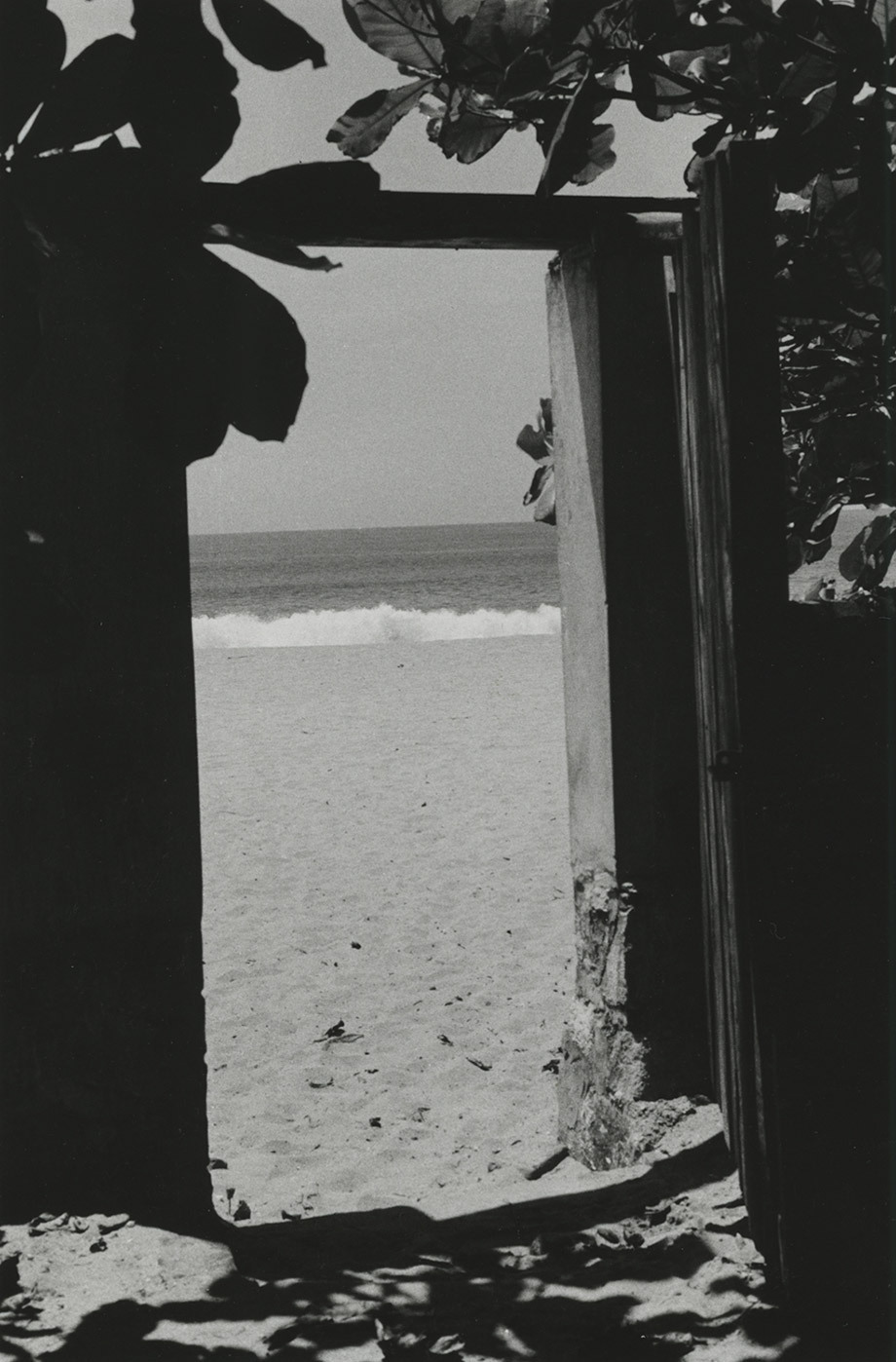 loquefuimos:   Bernard Plossu Pie de la cuesta, 					 					 					 					 											1981