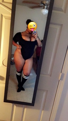 sweetbabyche:  Thick😋