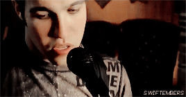 swiftembers:  Isn’t it messed up how I’m just dying to be him? I’m just a notch