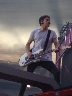 zainsbird:  Niall Horan, Where We Are Tour_Stade de France, Paris (20.06.2014) 