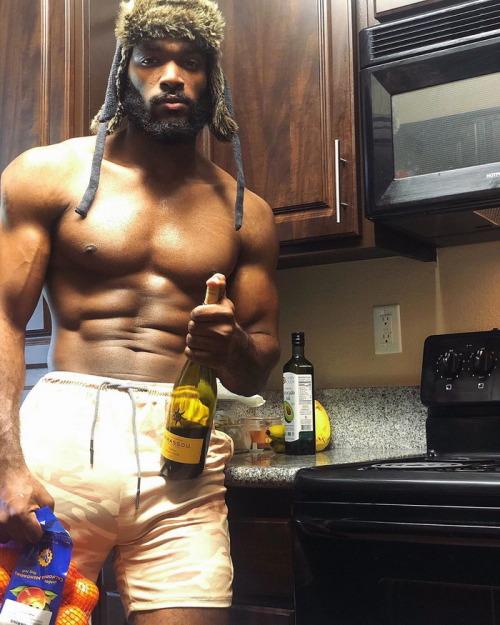 blackmenrule: Marshall PriceNo explanation needed…Black Men Rule Tumblr ▶ Twitter ▶ Pipe Over He