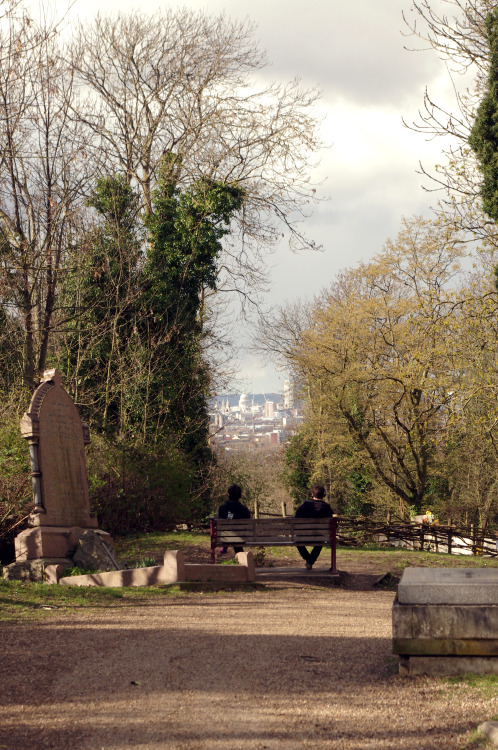 londonwalkr:found—images:St Pauls and the city from Nunhead Cemetery