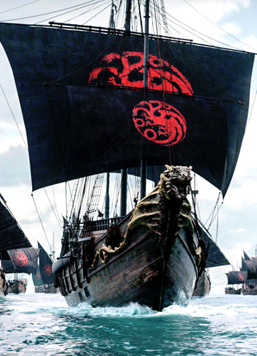 targaryensource:The Targaryen Fleet in Season 8 Episode 4