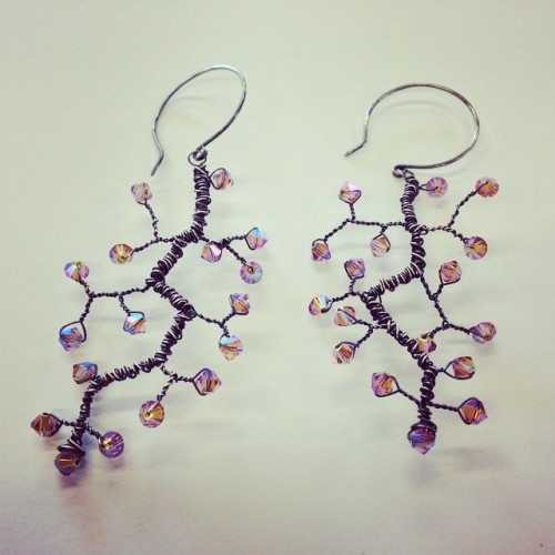 Love these wire-wrapped crystal earrings Summer made #earrings #crystal #jewelrydesign #igjewelry #t