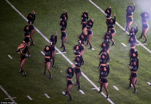 playboydreamz: kaviiexxlusiiv:  playboydreamz:    Long Live The Black Panthers Party!! Huey Newton would be proud.    But the nay sayers missed all dat tho  They sure did! 