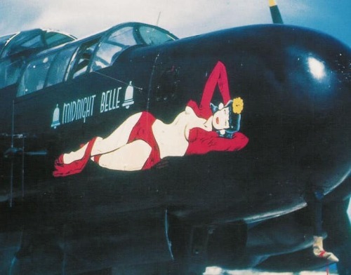 rockyp77mk2: Nose art on the P-61 night fighter,”Midnight Belle”.  