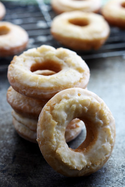 delta-breezes:Old Fashioned Sour Cream Donuts | Creme De La Crumb