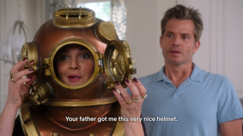 scienceofdeducjohn:santa clarita diet season 3 was as hilarious as s1 and i need more asap