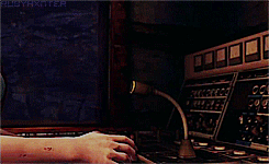 kousuisetsu:Claire Redfield gifspam ⇢ Resident Evil Revelations 2 [Pᴀʀᴛ 2]