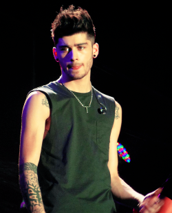 zaynsxo:  x 