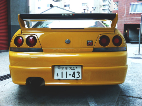 definemotorsports:  Nismo 400R (BCNR33) ‘1996–98 