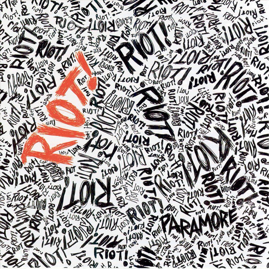 Kicking off the work week with #paramore #riot....
