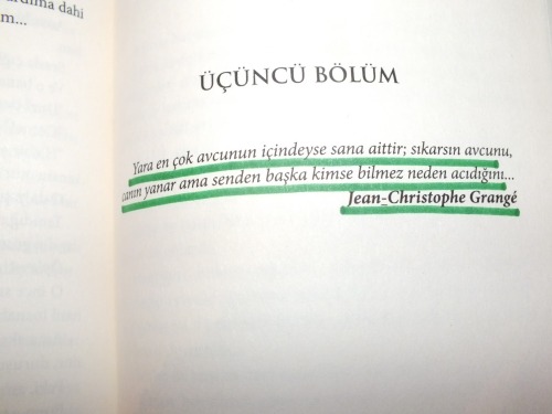 dileksahin82:  Dengesiz Bir Aşkın Anatomisi / Duygu Özlem Yücel …