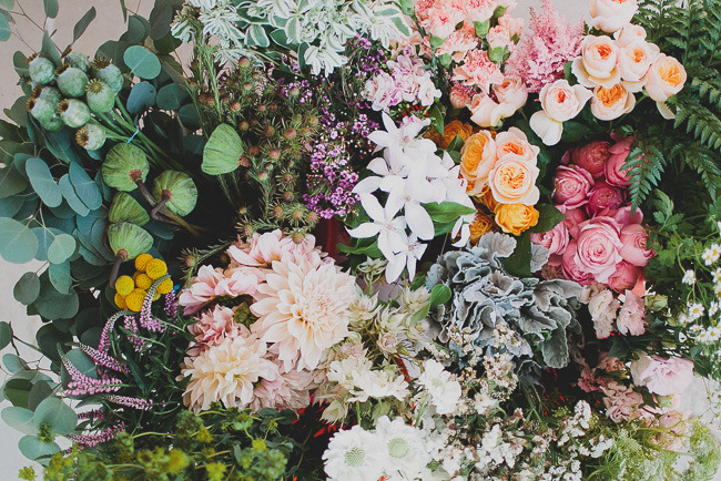 lily-cats:  (via How to Shop the LA Flower Market | Green Wedding Shoes Wedding Blog