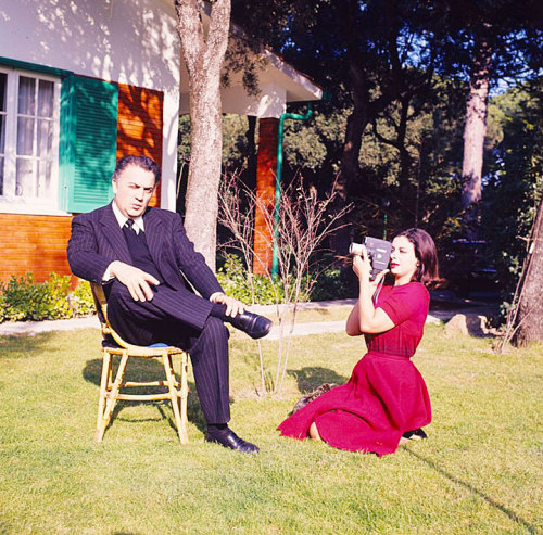 mabellonghetti:Sandra Milo and Federico Fellini, c.1960