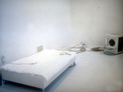 endthymes:  henrik plenge jakobsen, ‘white love’ (1994-95); mixers, sensors, blood, saltwater, table, lamps, washing machine, blood, saltwater, urine, PVC tubes, bed, telephone, pump 