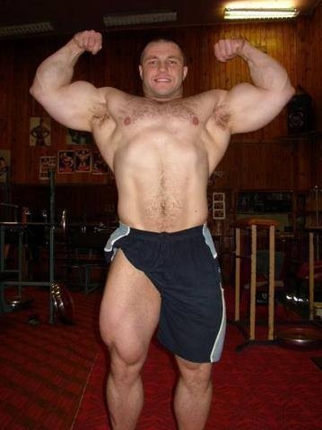 Thick beast! Great legs too.