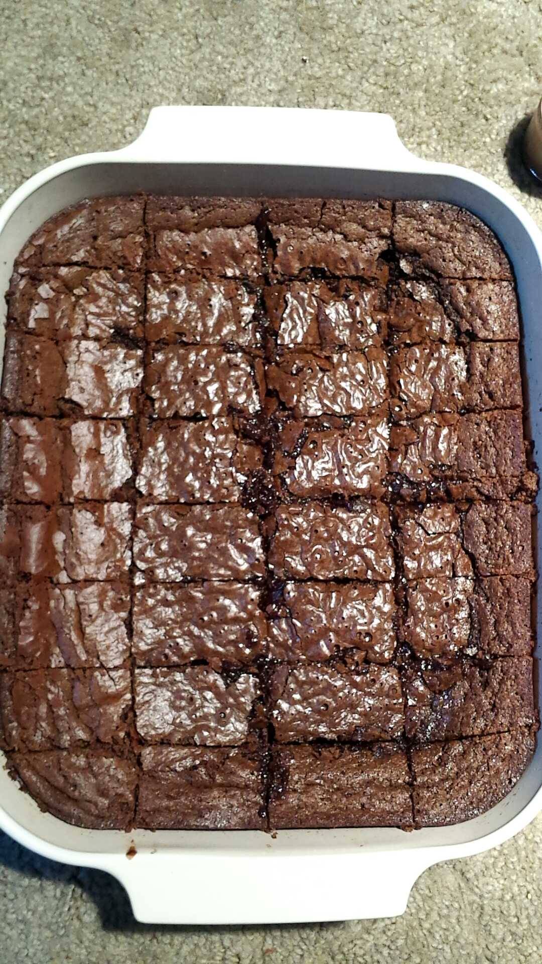 delusional-psycho:  psil0cybindreams:  70g worth of weed brownies. Who wants one?