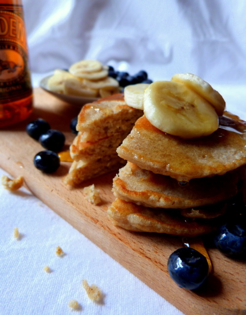 missminifer:  Cinnamon & Oat Pancakes porn pictures