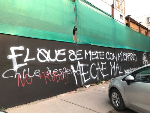 Revolutionary graffiti seen in Ñuñoa, Chile, on October 23, 2019.For two weeks Chile has been in a s