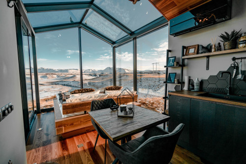 Icelandic glass cabin