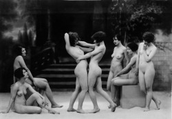 nudepageant:Albert Arthur Allen The Model Series (1925)