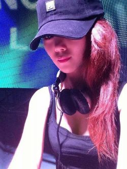 Sexy Vietnamese DJ Trang Chip