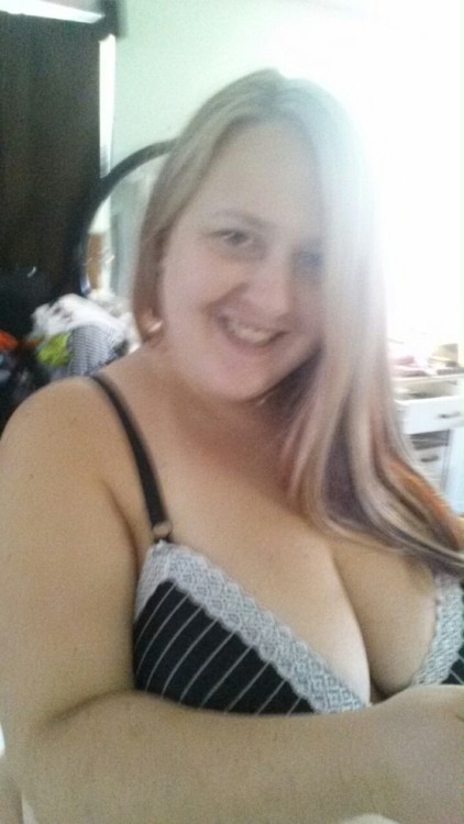 msangelicgrace:  Second set for 900 followers. :) thank you all so much. I still have more pics keep your eyes on your notifications. :)