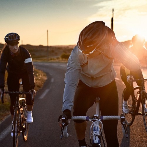 laicepssieinna: We’re pleased to reveal the new @Rapha Spring/Summer 2014 range. Visit rapha.cc to 