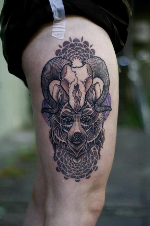 your-body-is-a-canvas:  (via igotinked) 