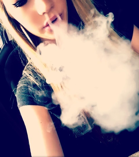 dopestgummybear:  Want more dope shit on your blog ?  - Follow my [ Blog ] !