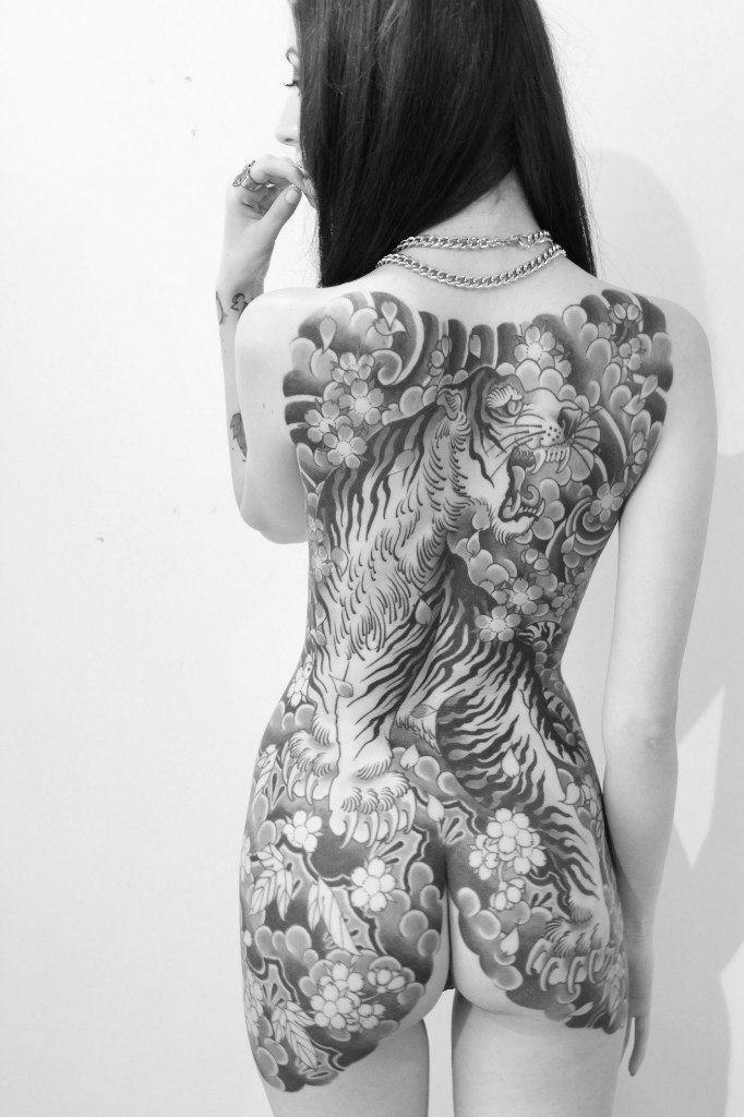 thatattoozone:Lauren Fernandez (MissFernandez Suicide)