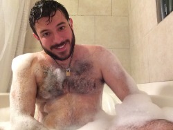 awfulbear:  Bath time shots from yesterday…