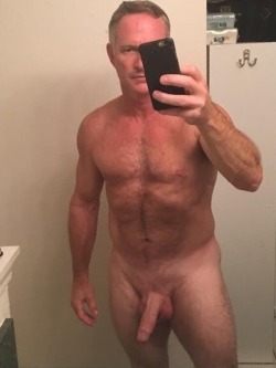 horny-dads:  Dad like to make selfis for his Boy  horny-dads.tumblr.com   