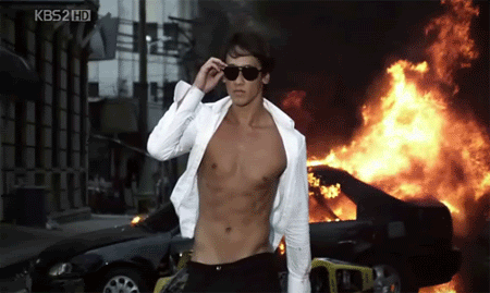 rains-cock:  비 Gif not mine. Credit to owner. 