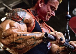 Lee Priest