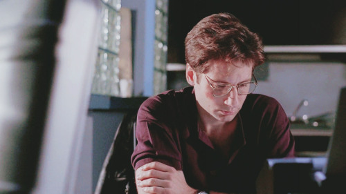 folie-atwo:The X-Files, Fallen Angel