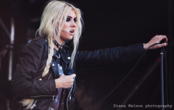 moshmallow:  Taylor Momsen from The Pretty