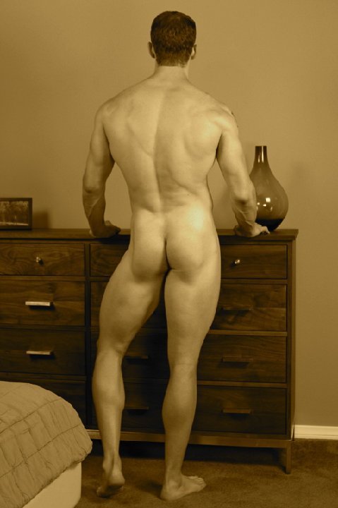 indianatractorboy:  n2hotandclassymen:  arcticboxing:  sepia butt  \n2\ that ass!  indianatractorboy