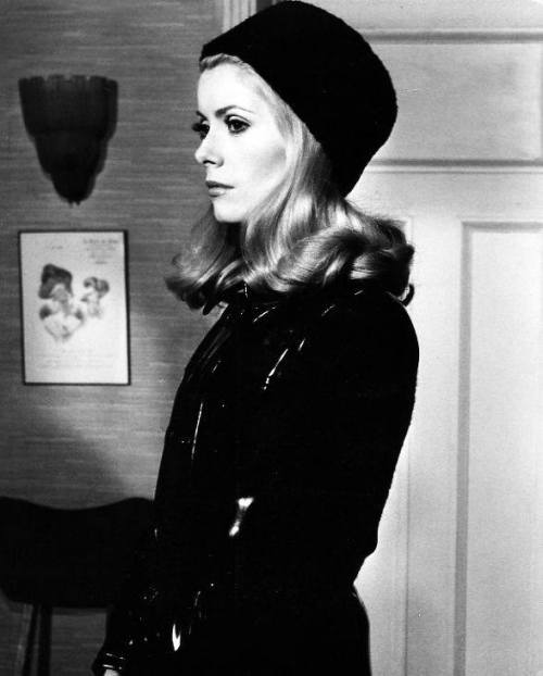 labelledeneuve:Catherine Deneuve in Belle de Jour (1967)