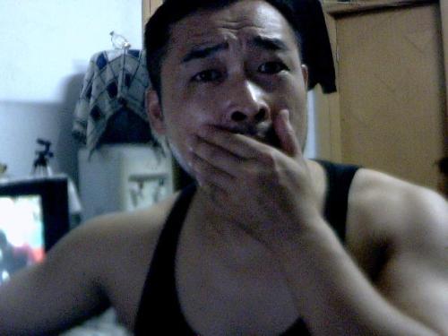 oyajilover:  wankojoker:  モッサリ警官さんの 喜怒哀楽６变化？ なんか可愛いね～。＾＾ 2014年12月18日  かわいい