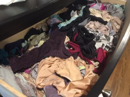 femdomgames:Order him to sort your panties by their color