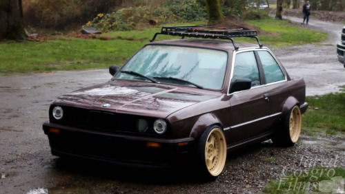 ilayframe:  packofthieves:  Now then  DOPE VID!