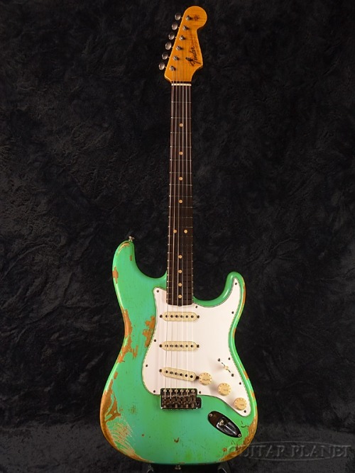 bushdog:  Fender USA Custom Shop TBC 1964 Stratocaster Heavy Relic -Sea Foam Green- 2014 
