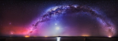 bobbycaputo:Amazing Photos of the Starry Night Sky by Nicholas Buer