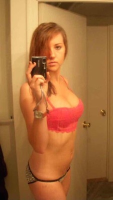 ac308:  andy878715:  Vanessa c, Massachusetts. Spread her to the world. Expose her. Like, reblog and keep it going.  Vanessa is so incredibly hot