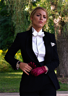Quellcrist:blake Lively As Emily Nelsona Simple Favor (2018)