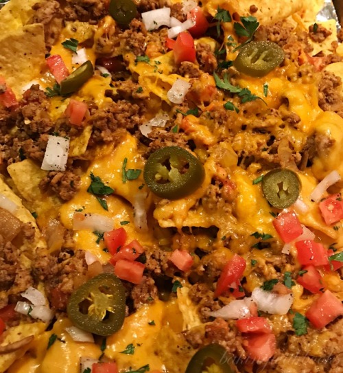 Loaded Nachos Thursday night is a very social night in my home, and for the occasion, I made a tray 