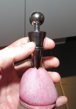 soundingmaster:  There is a kind of impluse to push this conoid sounding rod deep into the hole. 